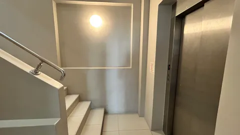 1st floor office (6).